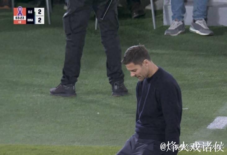 记者：阿隆索保住帅位，但遭遇阿拉维斯失利